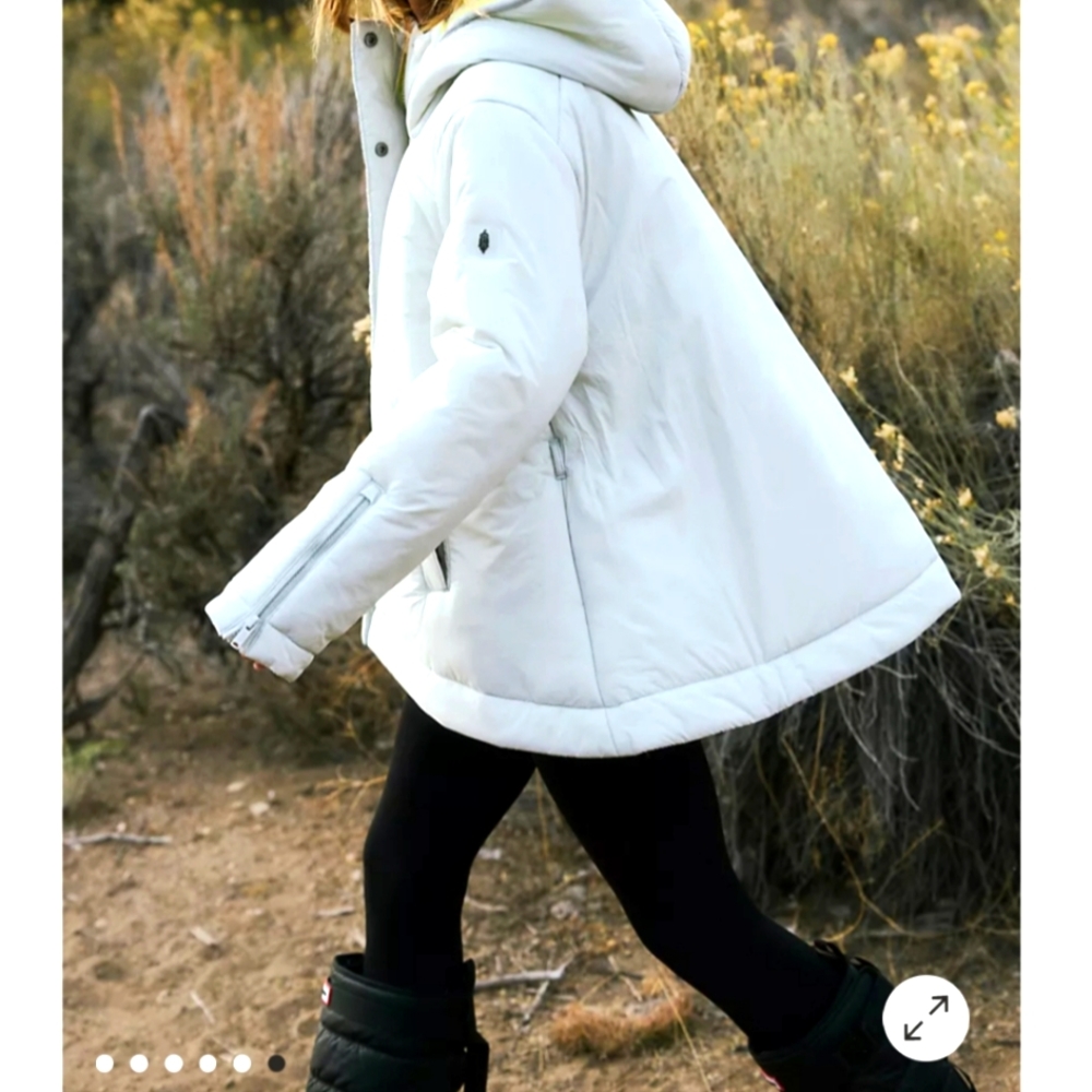 Care FP Fannypack Puffer People